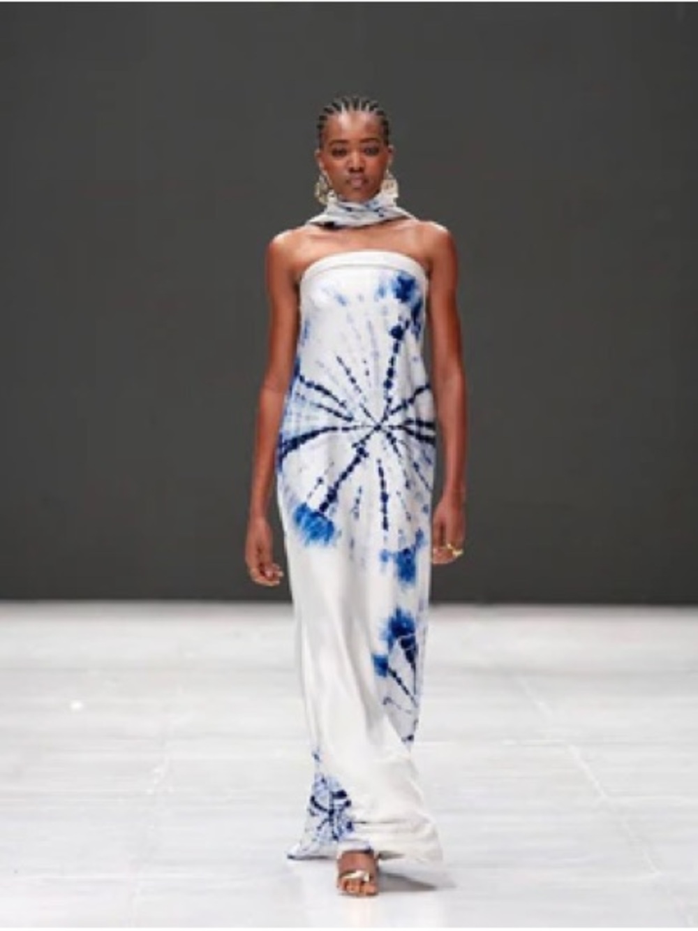 Kilentar Maxi Dress w neck scarf